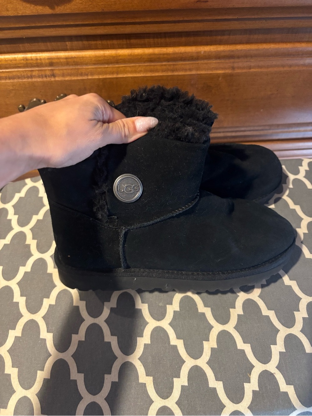 UGG Women’s Black Suede Shearling Boot
